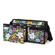 LeSportsac